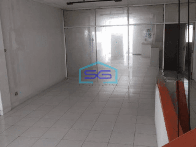 Disewakan Ruko 3 Lantai Lokasi Strategis di Karawaci Tangerang
