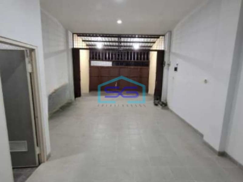 Disewakan Ruko Jelambar 3 Lantai Pinggir Jalan Raya Jelambar Jakarta Barat Luas Bangunan 150m2