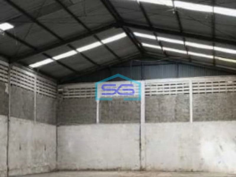 Dijual Gudang Luas Bangunan 950 m² Lokasi Pamulang Tangerang Selatan