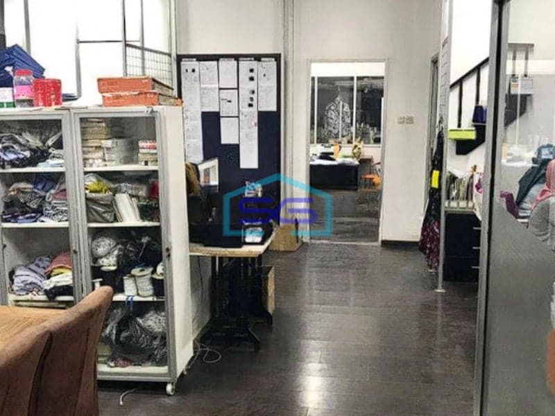 Dijual Gudang Ex Pabrik Bebas Banjir di Cibitung Bekasi LT 4439m2