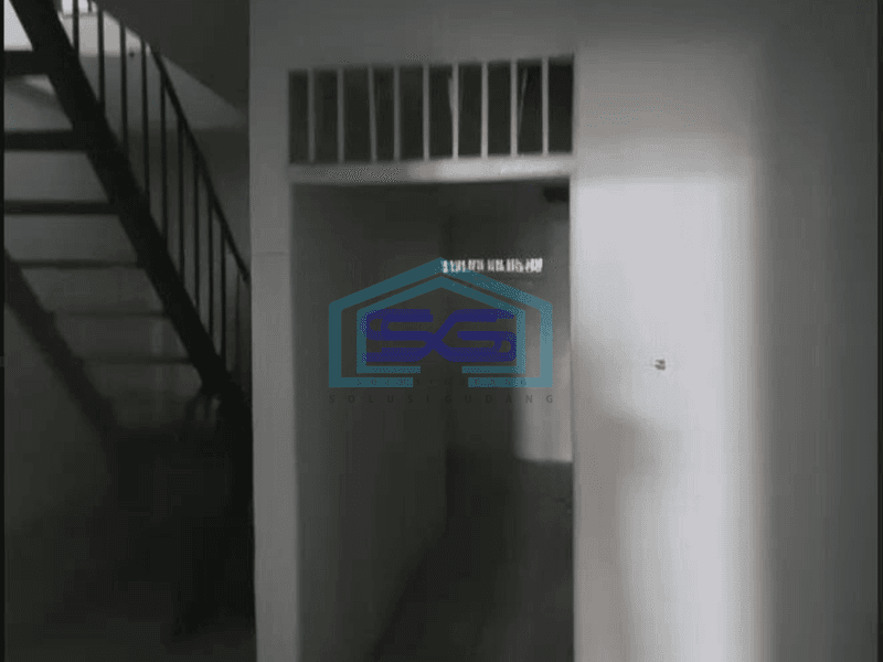 Disewakan Murah Ruko Gudang Gandeng, Jembatan Besi