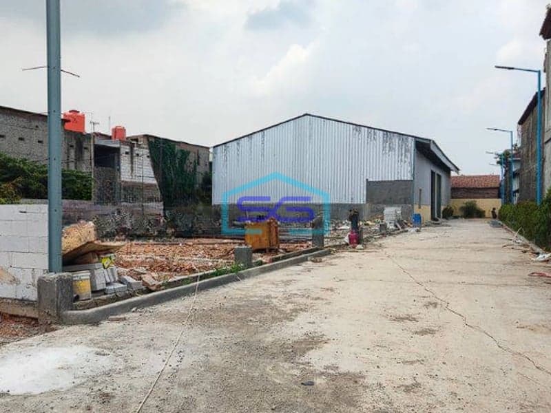 Disewakan Gudang Diluar Kawasan Akses Langsung Jalan Raya Cikarang Siap Pakai