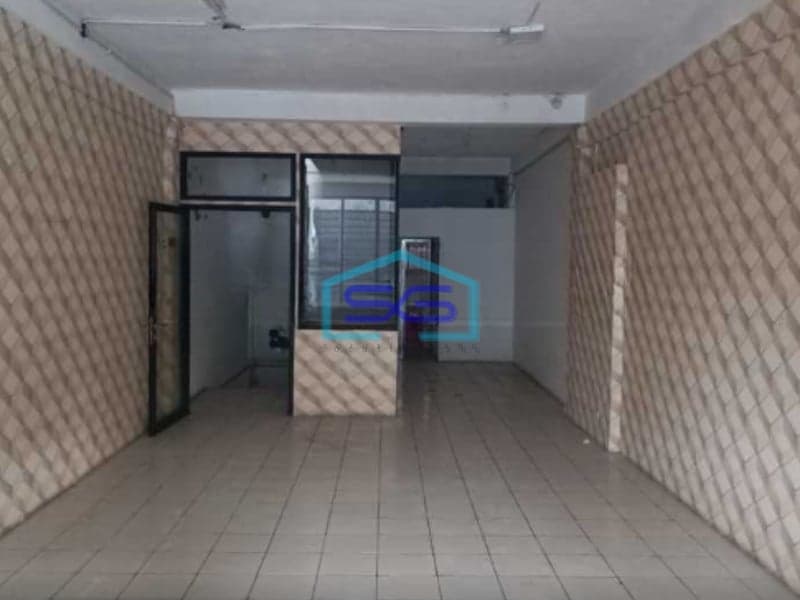 Di Sewakan Ruko 2 Lantai Di Daerah Komersil Ciputat Tangerang Luas Bangunan  200 m²