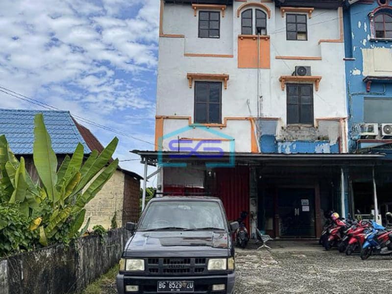 Disewakan Ruko Halaman Luas Jalan Demang Lebar Daun Palembang LB 180m2