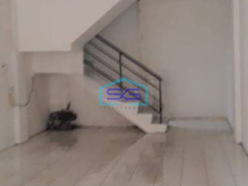 Disewakan Ruko 3 Lantai Luas Bangunan  135 m² di Jakarta Barat