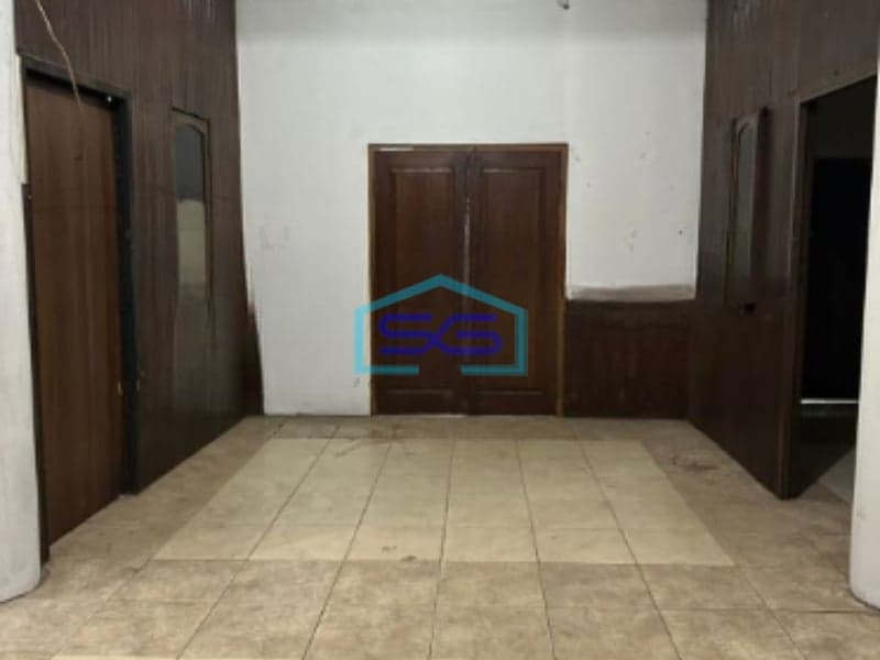 Disewakan Ruko 3 Lantai Luas Tanah  300 m² Lokasi Bebas Banjir di Tangerang