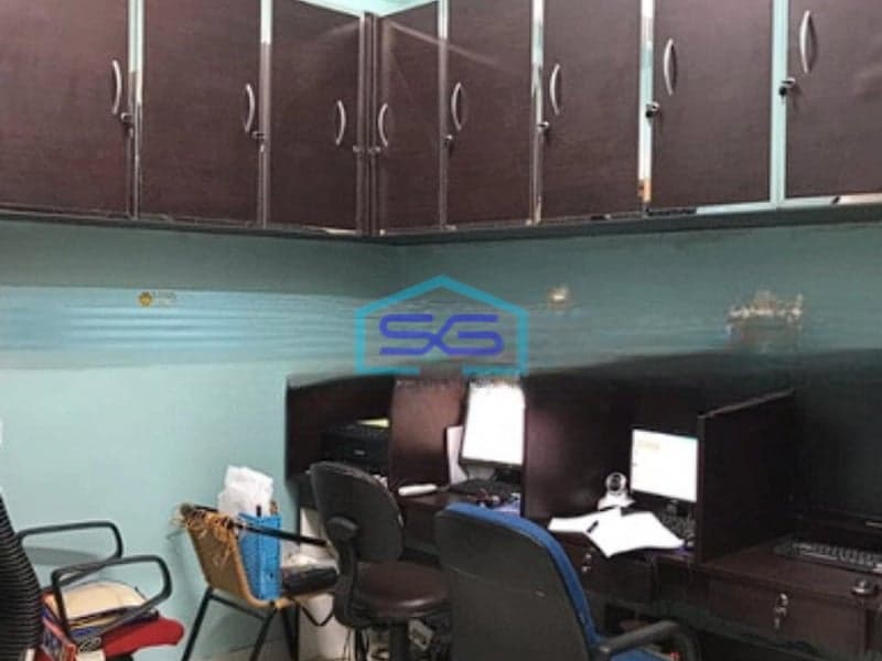 Dijual Ruko Bagus Lokasi Strategis di Taman Cosmos, Jakarta Barat LB 101m2