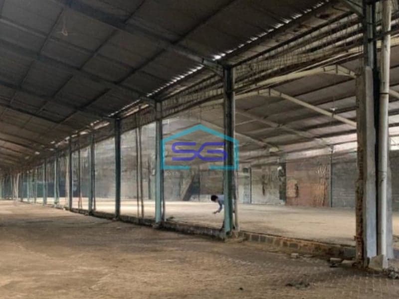 Disewakan Gudang Siap Pakai Lokasi Margomulyo Surabaya Luas Bangunan  5550 m²