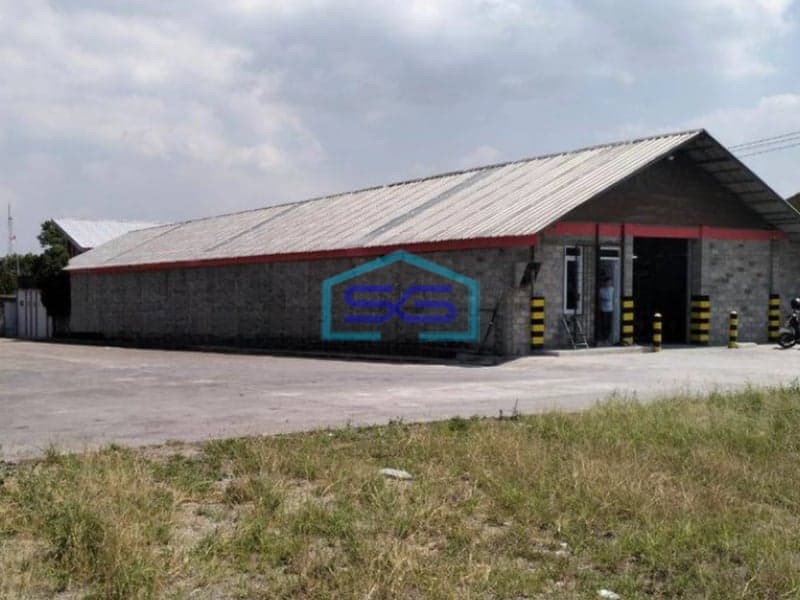 Dijual Gudang & Ruko di Mainroad Cimareme Batujajar Bandung LT 27000m2 Ada Kantor