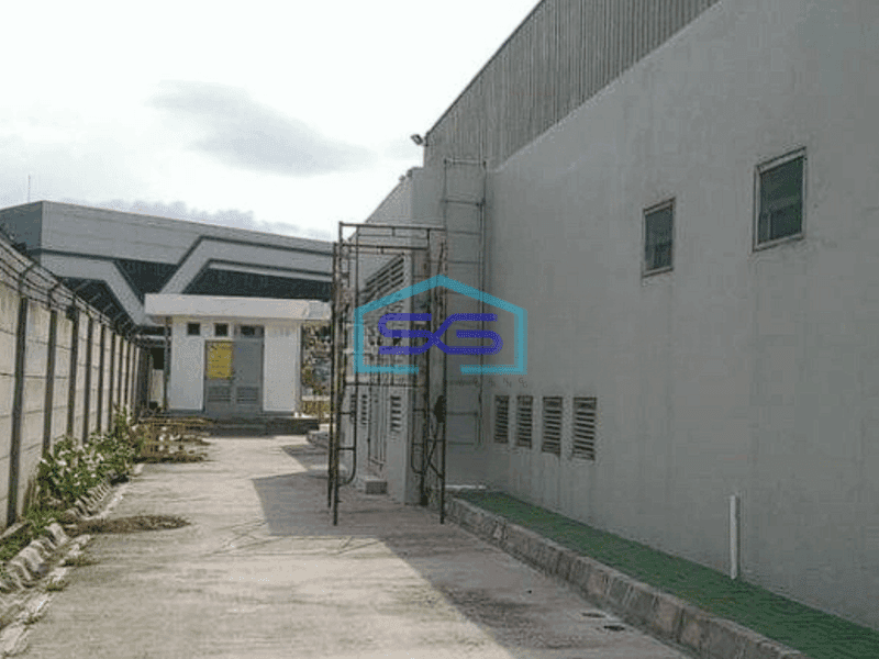 Disewakan Pabrik Kondisi Bagus Dalam Kawasan Cikarang Selatan LB 2246m2