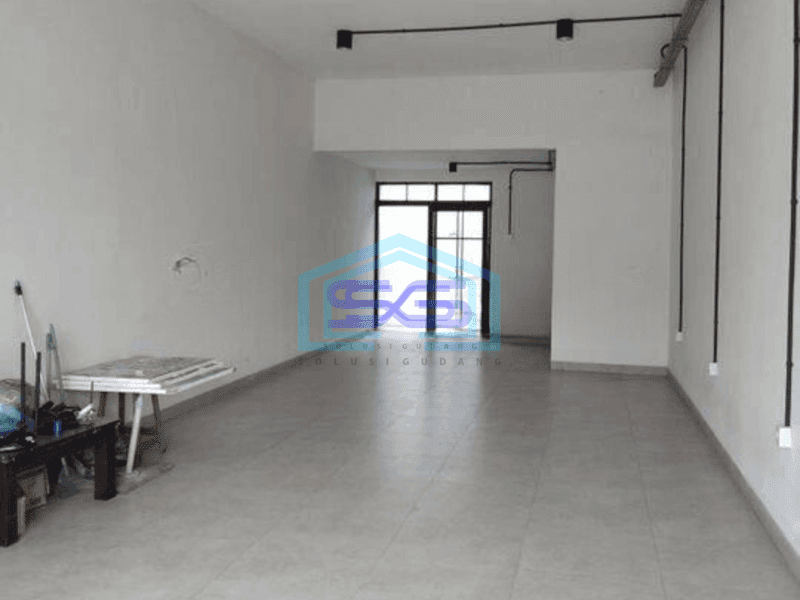 Disewakan Gudang / ruko Gandeng, pinggir jalan raya , Jagakarsa Jakarta Selatan