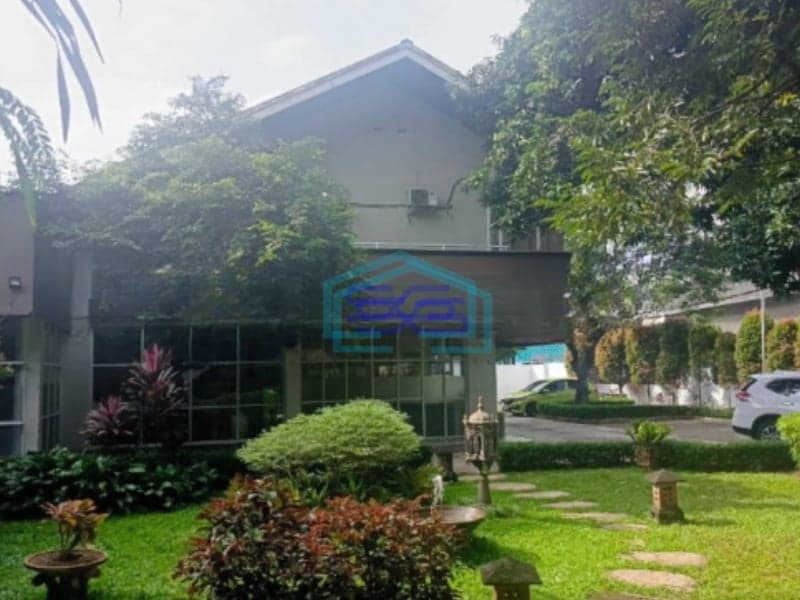 Dijual Kantor 2 Lt di Pinggir Jalan Utama Kebayoran Baru Jakarta Selatan Luas Bangunan  452 m²
