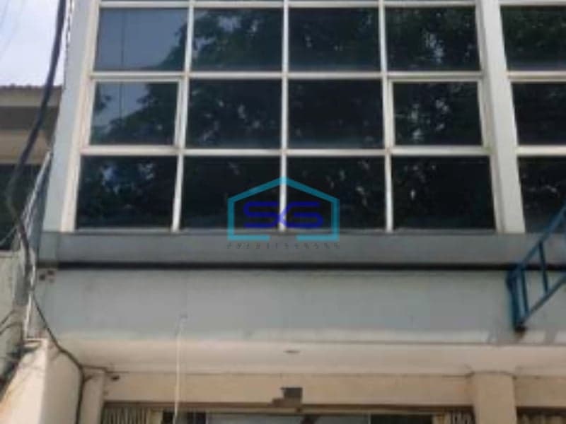 Disewakan Ruko di Nol Jalan Raya Tenggilis, Lokasi Strategis, Di Rungkut Surabaya Luas Bangunan  610 m²