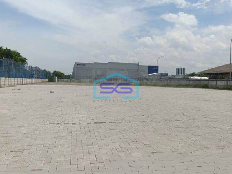 Disewakan Tanah di Cakung Jakarta Timur Luas 1.5 Ha Full Paving Blok Siap Pakai