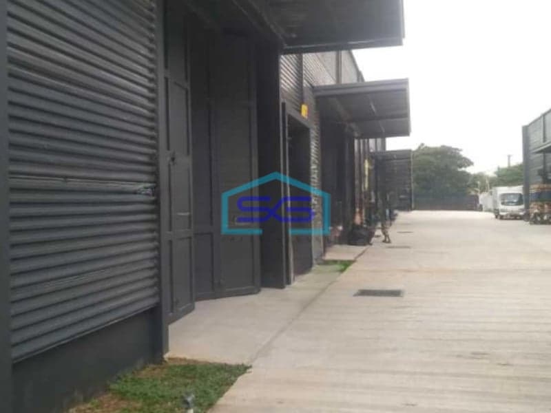 Disewakan Gudang Ada Kantor Luas Tanah 260 m² Lokasi di Jakarta Barat