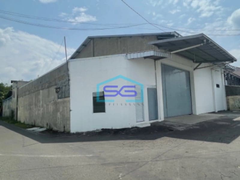 Disewakan Gudang Bersih Siap Pakai Dekat Tol Klodran Di Jajar Laweyan Solo LB 400m2