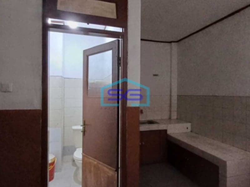 Disewakan Ruko Daan Mogot Jakarta Barat Bangunan Baru LB 210m2