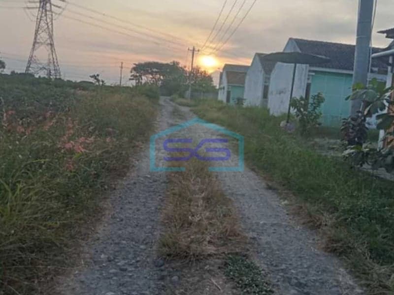 出售工业区地块 战略位置 Pedan Klaten 中爪哇 1.4公顷