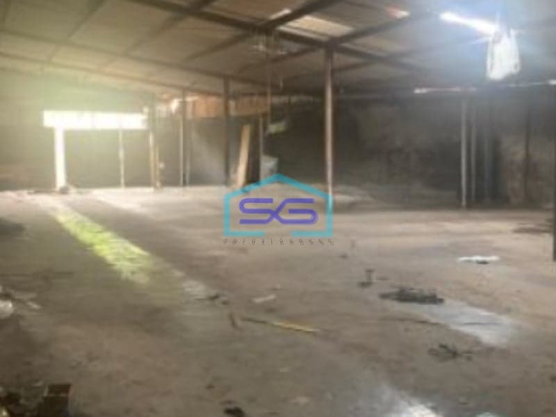 Disewakan Gudang Luas Bangunan 900 m² Lokasi di Meruya Jakarta Barat