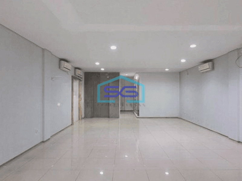 Disewakan Ruko Kirana Boutique Office Ada Lift Jakarta Utara Bagus Bisa Nego LB 384m2