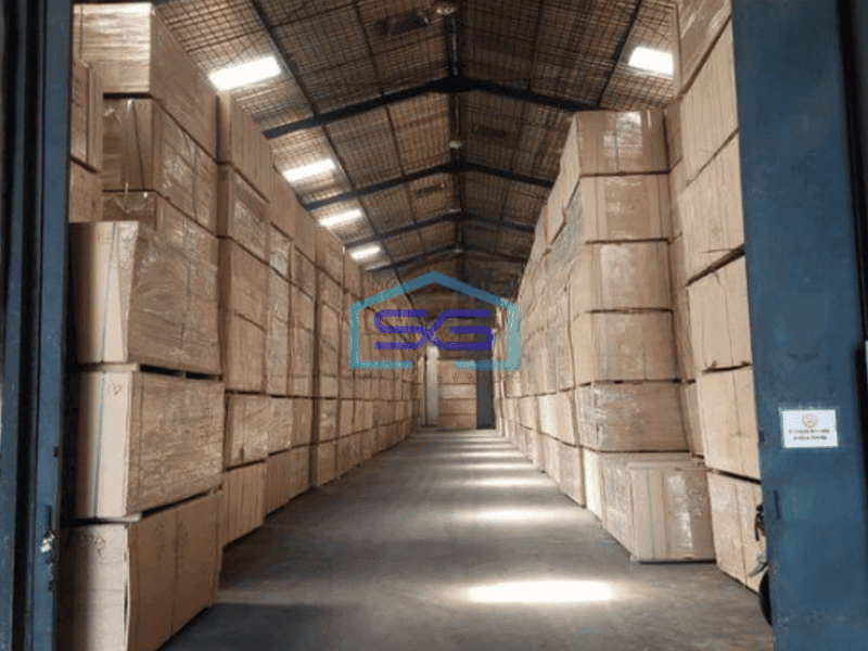 Dijual Gudang Luas Bangunan 1662 m² di Margomulyo Surabaya Akses Container 40 Feet