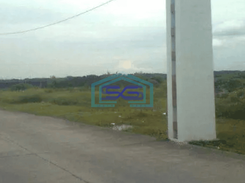 Disewa Tanah luas di raya osowilangon