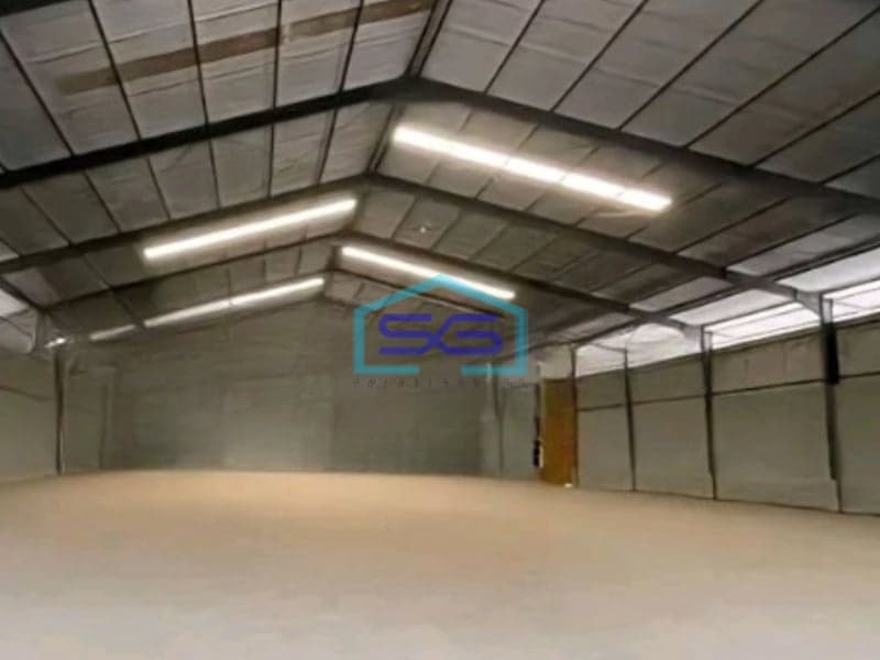 Dijual Gudang luas Tanah  5987 m² Akses Container Besar Lokasi d Waru Sidoarjo