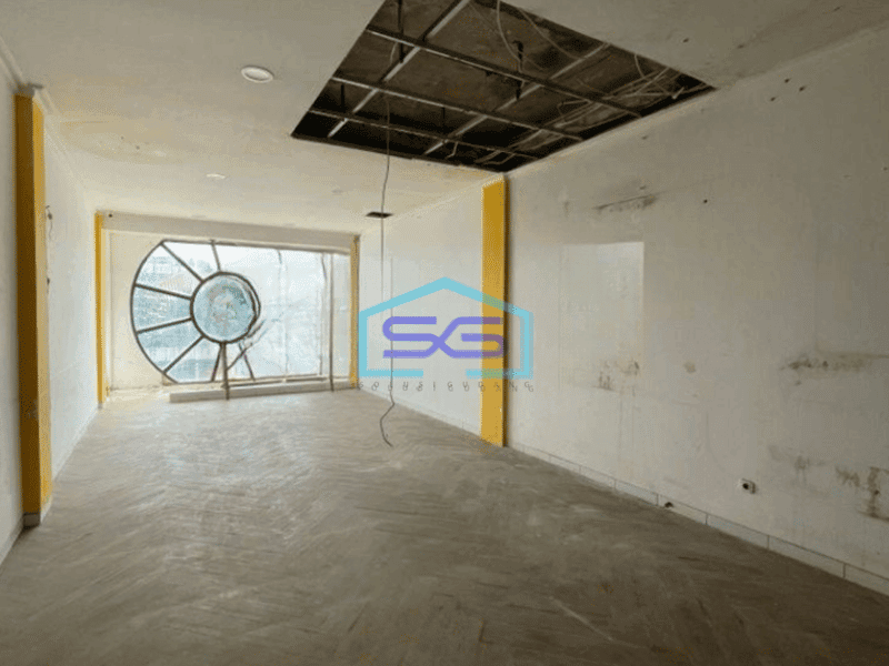 Disewakan Ruko 2 Lantai Dengan Rooftop Disewakan Di Area Kemang Jakarta Selatan LB 225m2