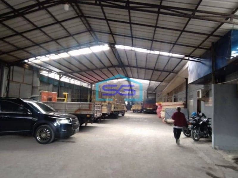Dijual Gudang Bagus di Sayap Taman Kopo Indah Bandung LT 3515m2 SHM