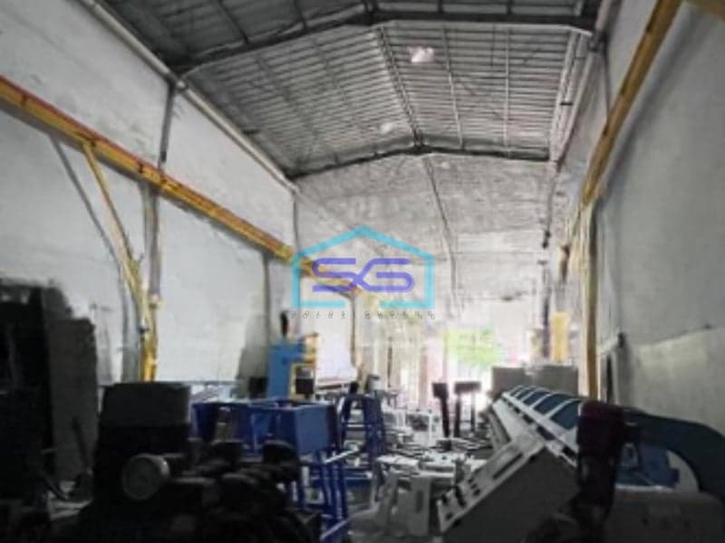 Dijual Gudang Luas Tanah  297 m² Lokasi Karawang Barat