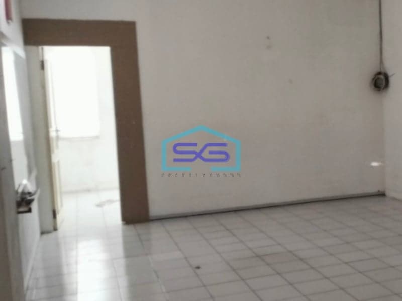 Disewakan Ruko Siap Huni di Di Bandengan Tambora Jakarta Barat LB 288m2