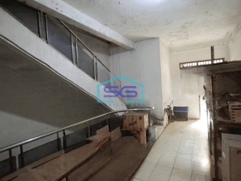 Dijual Ruko Hadap Jalan di Duri Kosambi Jakarta Barat Luas Bangunan  350 m²