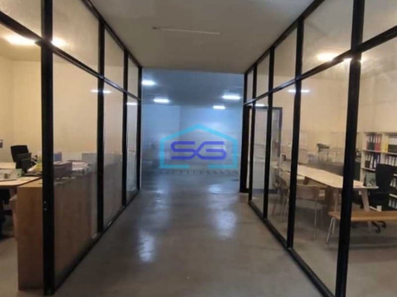 Dijual Gudang Lokasi Strategis Luas Bangunan 3700 m² di Jepara Jawa Tengah