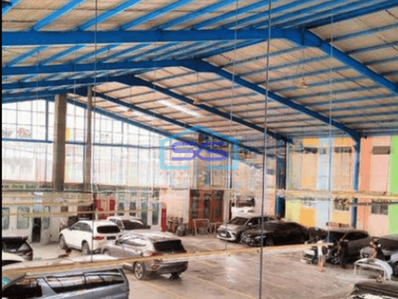 Dijual Bangunan Gudang Workshop di Kebon Jeruk Jakarta Barat LT 2422m2