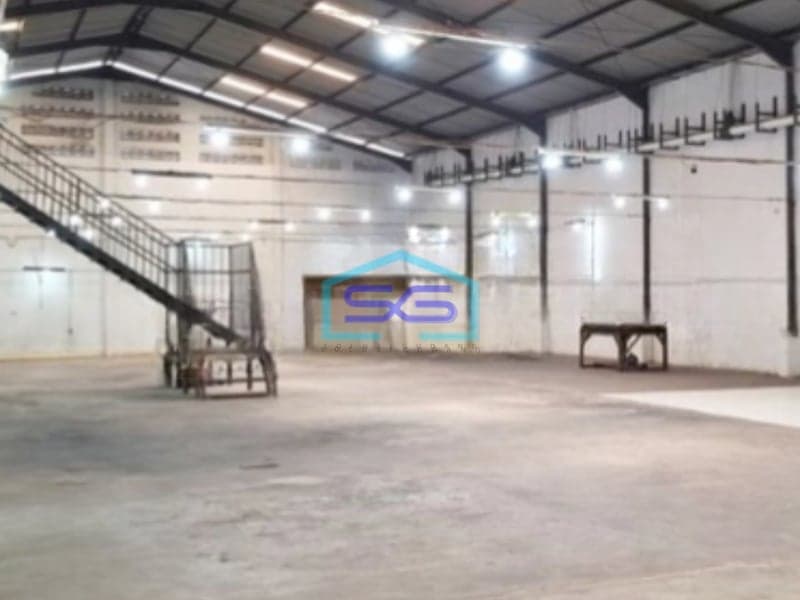 Dijual Gudang Siap Pakai Luas Tanah  2200 m² Lokasi Semarang
