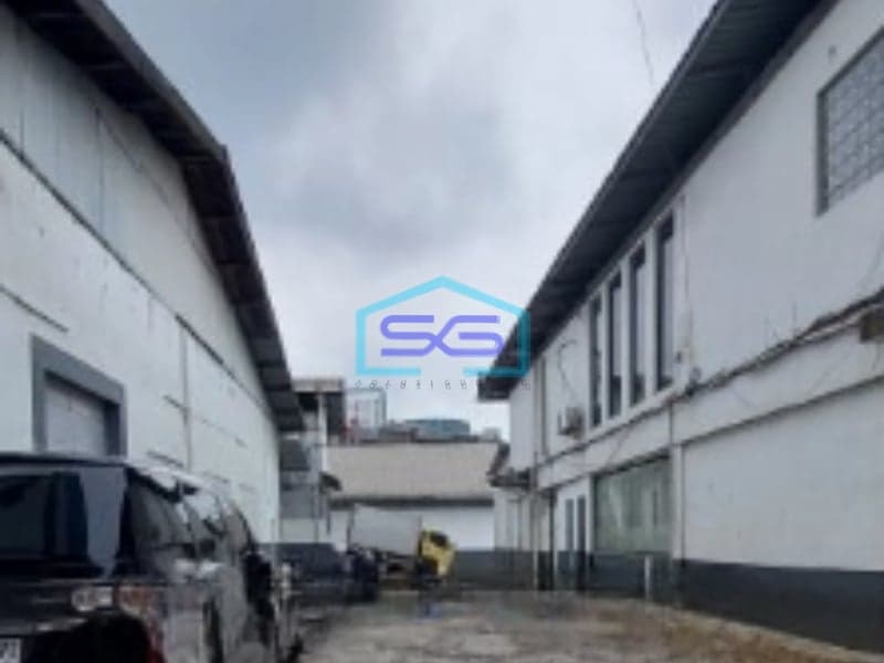 Disewakan Gudang Di Pluit Jakarta Utara Luas Bangunan 450m² Bagus