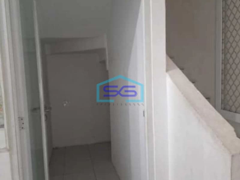 Disewakan Ruko Strategis Taman Holis Indah 2 Di Bandung Luas Bangunan  150 m²