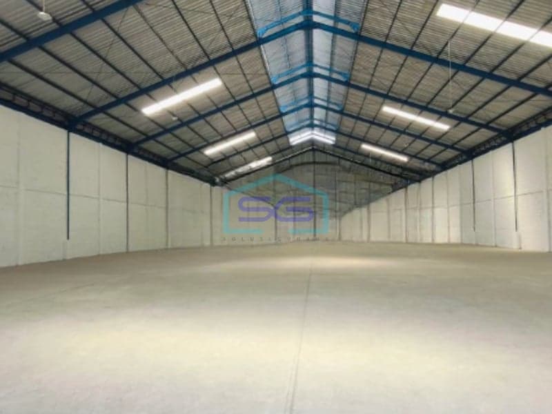 Strategic Location Warehouse for Rent 1050 sqm Land Area in Nganjuk East Java