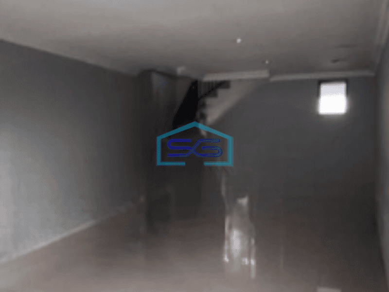 Dijual Ruko 3 Lantai Luas Bangunan  300 m² di Jatinegara Jakarta Timur