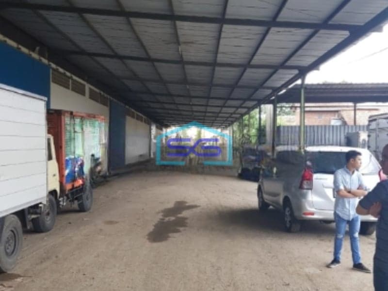 Dijual Gudang Strategis di Pameungpeuk Bandung Luas Bangunan  6000 m²