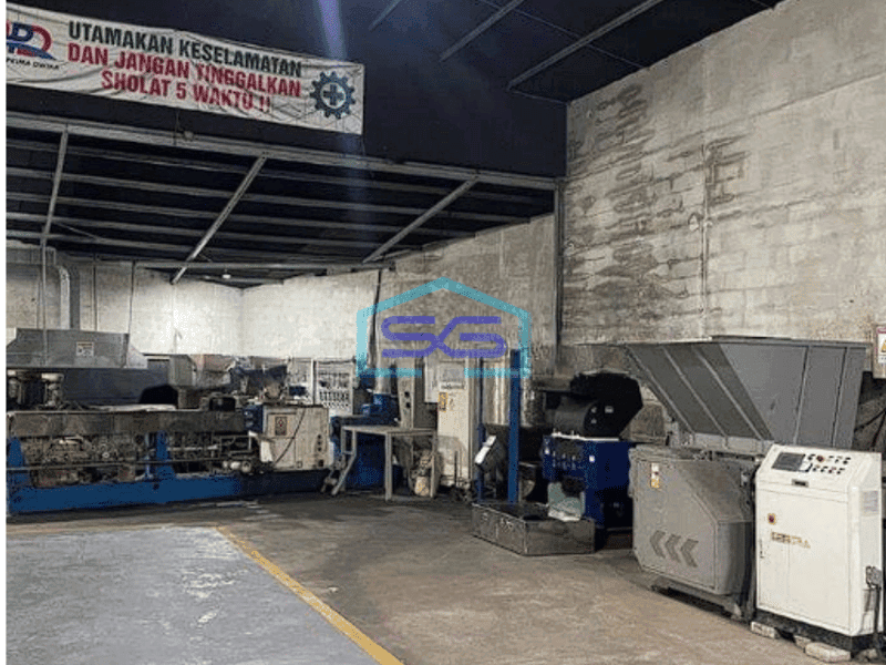 Dijual Pabrik Lokasi Di Jalan Industri Kawasan Manis Kadu Curug Tangerang LT 1190m2