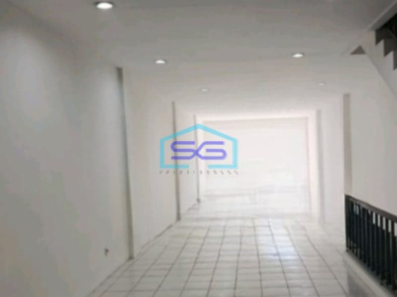 Disewakan Ruko Luas Bangunan 384 m² Lokasi di Jakarta Pusat