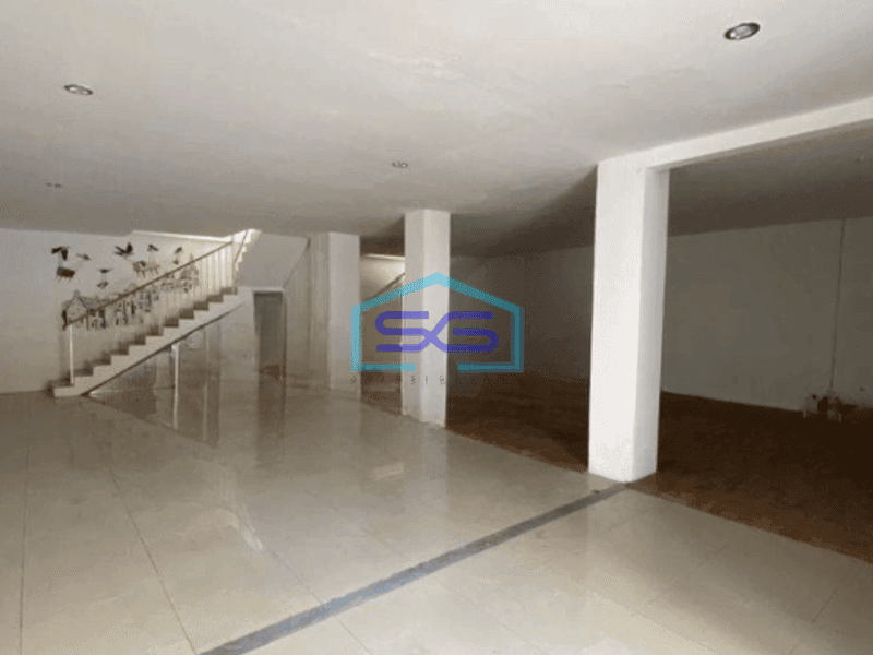 Disewakan Ruko di Lingkungan Kampus Cocok Untuk Kantor dan Resto Luas Tanah  207 m² di Caturtunggal Sleman