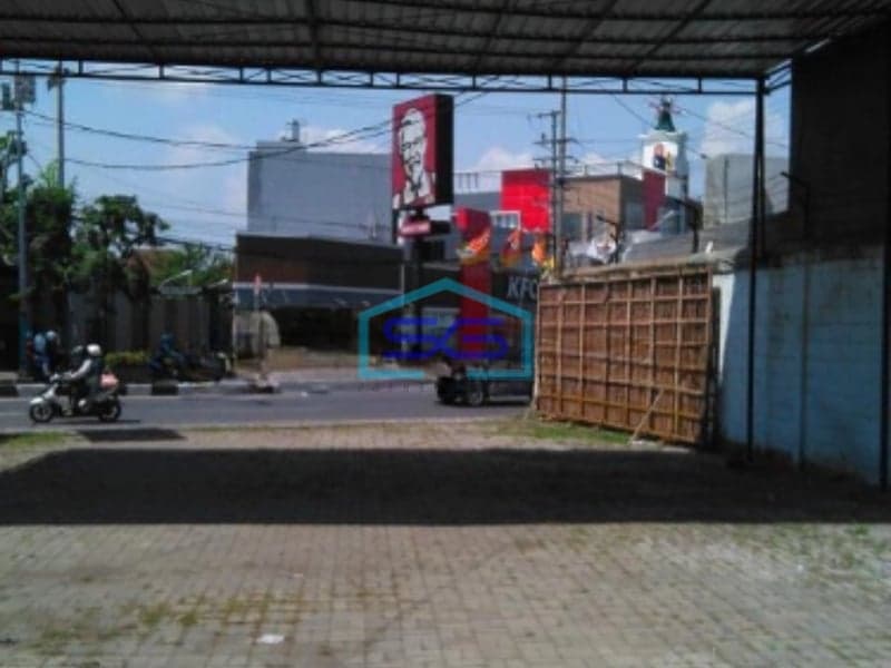Dijual Gudang Model Ngantong Minim Renov Gresik Jawa Timur Luas Tanah 1200m2