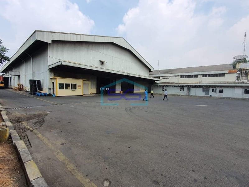 DiSewa Gudang di MM2100 Cibitung Bekasi Bangunan Bagus Kondisi Istimewa