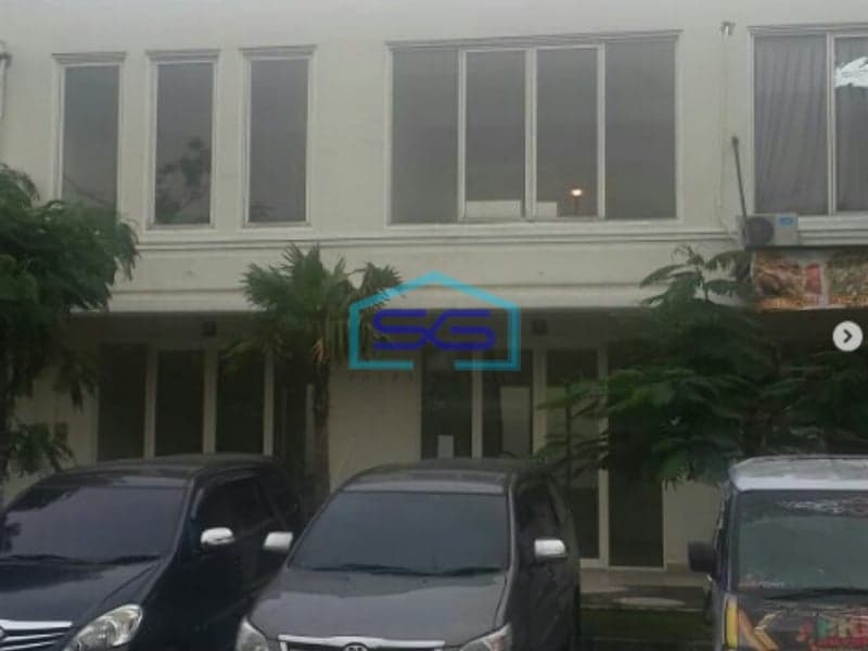 Disewakan Ruko San Antonio di Surabaya Jawa Timur Bangunan 2 Lantai