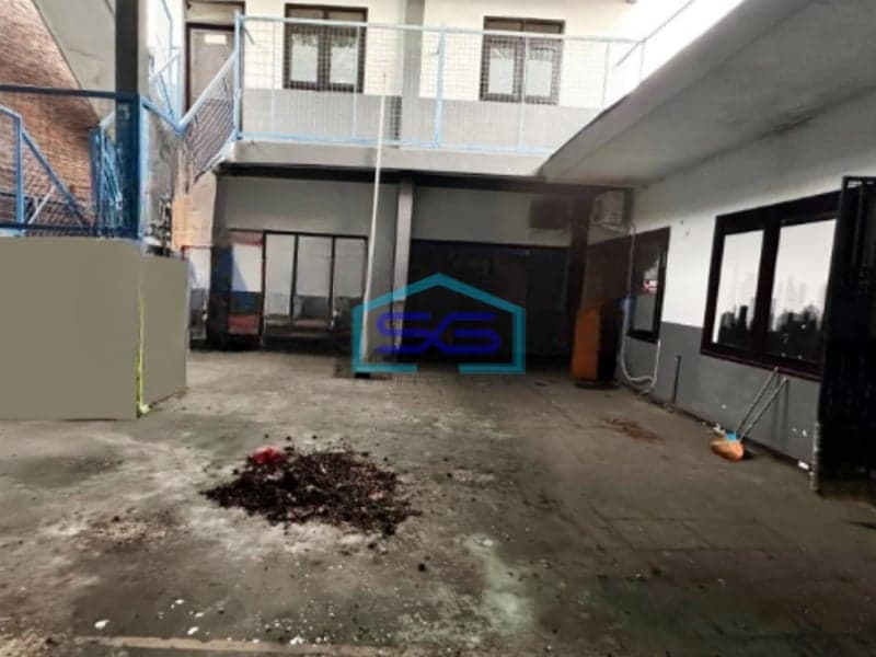 Disewakan Ruang Usaha Siap Pakai di Blimbing Malang Jawa Timur Luas Bangunan 700m2