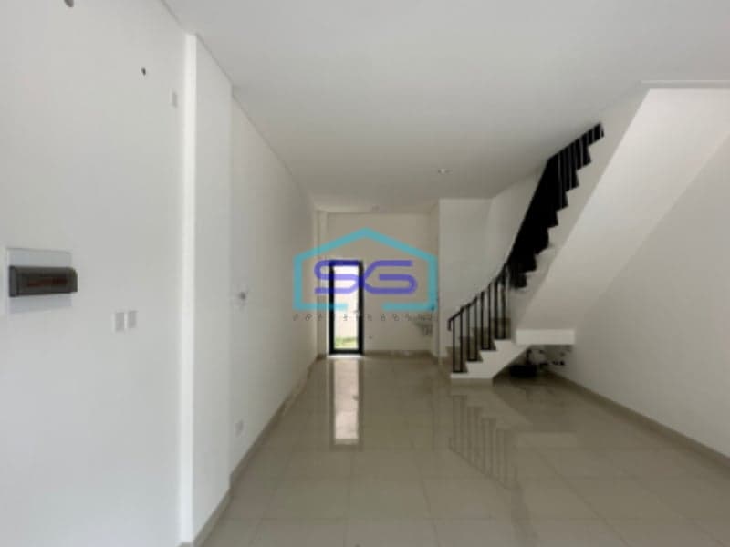 Disewakan Ruko Baru Enchante BSD Tangerang Hadap Jalan Raya LB 143m2