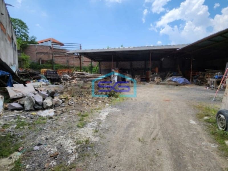 Dijual Ruko Dan Gudang Ruang Usaha Shm Strategis Jalan Kedungmundu Raya Semarang LT 1536m2