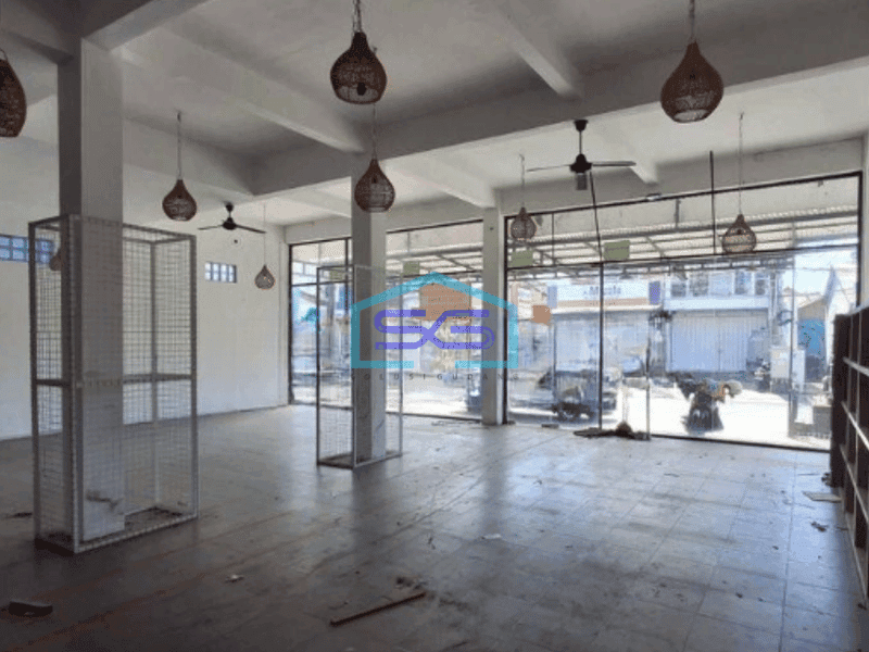 Disewakan tempat usaha extra luas di Canggu Bali